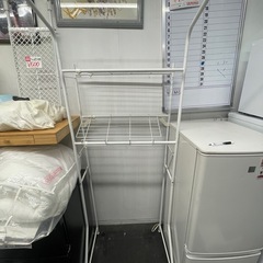 【中古】¥1,000 ランドリーラック　隙間を有効活用　【II0...