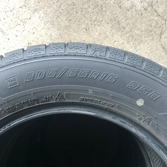 グッドイヤー I.N7 205/65r16 スタッドレス 4本の画像