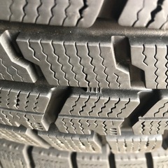 グッドイヤー I.N7 205/65r16 スタッドレス 4本の画像