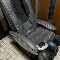 national製マッサージチェア　リアルプロの画像