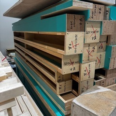 木材　角材　合板　ボード　コンパネ　建築材料　まとめ売り　大量放出の画像