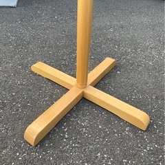 ピエロ　木製　ハンガーラック　洋服掛け　衣類掛け　子供　キッズ　ポールハンガー　中古　③の画像