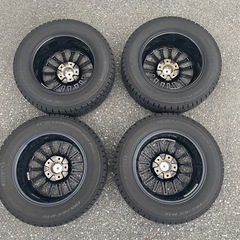 スタッドレスタイヤ 15インチ ブラックホイールセット セレナC27