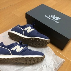ニューバランス373 　スニーカー　24cmの画像