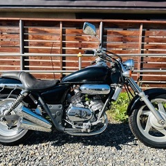 北海道　ホンダ　マグナマグナ250 外装美品！走行少ない！タイヤ山あり！バッテリー付き！の画像