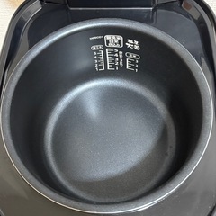 炊飯器5.5合炊き2018年製【9/27までの受取希望】の画像
