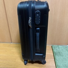 【訳あり】キャリーケース 1泊2日の画像
