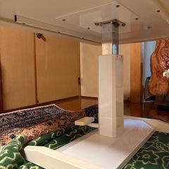 昇降式テーブルの画像