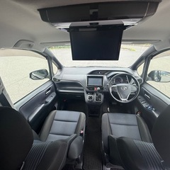 極美！28年9万㌔⭐︎80ヴォクシーZS⭐︎煌？純正オプション9㌅ナビ フルセグTV Bluetooth フリップダウン 両側パワスラ ETC 程度良し！不具合なしの画像