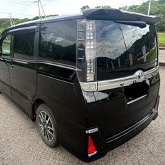 極美！28年9万㌔⭐︎80ヴォクシーZS⭐︎煌？純正オプション9㌅ナビ フルセグTV Bluetooth フリップダウン 両側パワスラ ETC 程度良し！不具合なしの画像