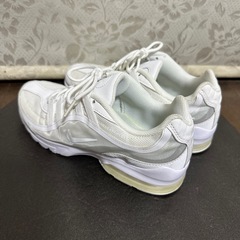 美品NIKE スニーカー　25cmの画像