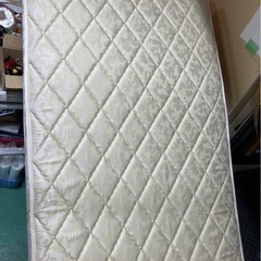 【中古】¥2,000 ポケットオアシス　デラックスマットレス【II094】 の画像