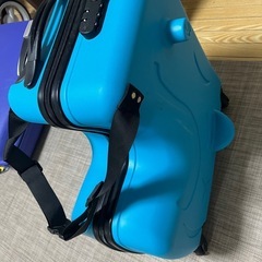 受け渡し予定者決定　スーツケースの画像