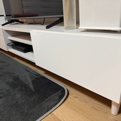 テレビボードの画像