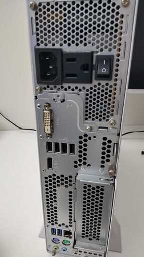 デスクトップPC Fujitsu ESPRIMO D556/SX