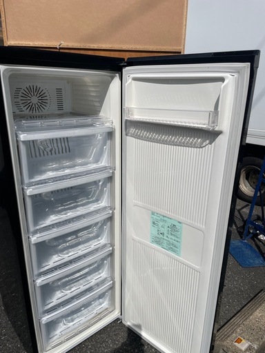 北九州市内配送無料　保証付き 三菱電機 MITSUBISHI ELECTRIC 冷凍庫  MF-U14K-B