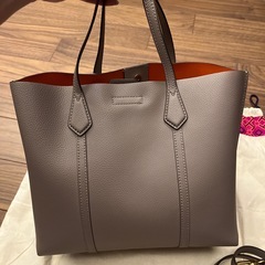 Tory Burch グレー レザー ハンドバッグの画像