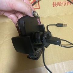 自動スマホホルダー充電可 中古の画像