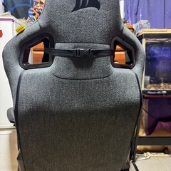 コルセア ゲーミングチェアの画像