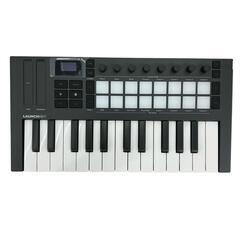 186000 現状品 LAUNCHKEY MINI　25 キーボード　通電動作確認済み　極美品★ ブラック [250825HM080048]の画像