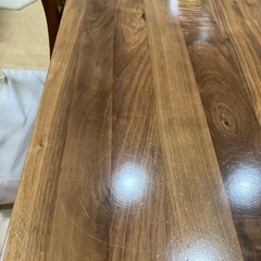多数お問い合わせいただいていて全員にご返信出来かねます。ダイニングテーブルの画像