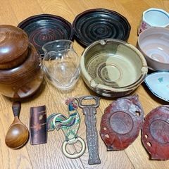 食器　茶壺　栓抜き　ろくそく台等セットの画像