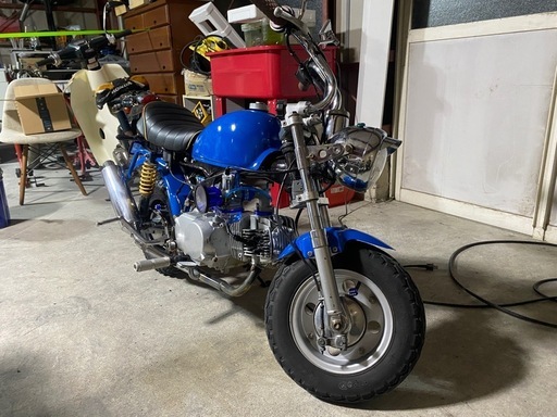 取引中 
ホンダ モンキー Z50J 中華125ccエンジン載せ替え
