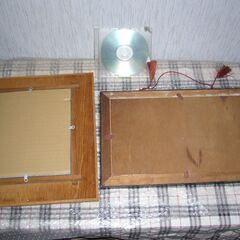 額縁２個　セット　両方古いの画像