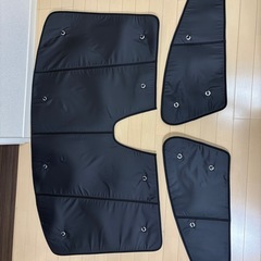 MAZDA3 ファストバック専用　プライバシーサンシェードの画像