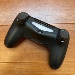 とても綺麗　【純正品】ワイヤレスコントローラー (DUALSHOCK 4) ジェット・ブラック (CUH-ZCT2J)の画像