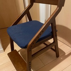 学童椅子E-Toko頭の良くなる椅子JUC-2170の画像