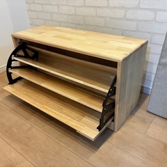 【未使用に近い】木製シューズラック兼ベンチ 幅79cm クッション付きの画像