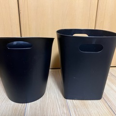 ゴミ箱の画像