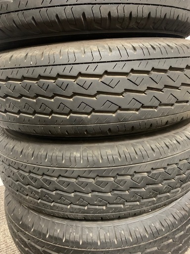 2023nissan NV350,caravam195/80/r15タイヤセット