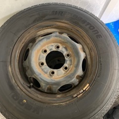 2023nissan NV350,caravam195/80/r15タイヤセットの画像