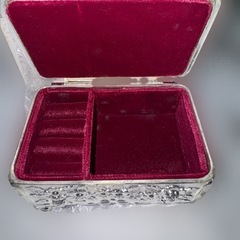 アンティーク アクセサリーケースの画像