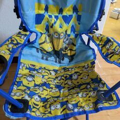 子供用アウトドア折りたたみチェア　ミニオンズ　トイストーリーの画像