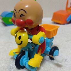 アンパンマン　ゼンマイおもちゃ４個の画像