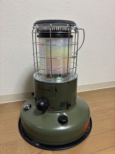 トヨトミ　灯油ストーブ　レトロ