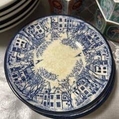お皿の画像
