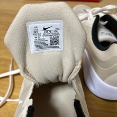 NIKEレディーススニーカーの画像