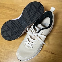 NIKEレディーススニーカーの画像