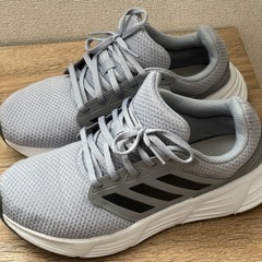 adidas ランニングシューズ ギャラクシー 6の画像