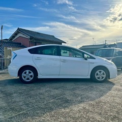トヨタ プリウス の画像