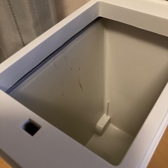 ゴミ箱の画像