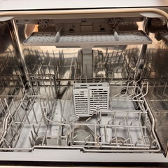  アクア　卓上食洗機　
ADW-GM2の画像