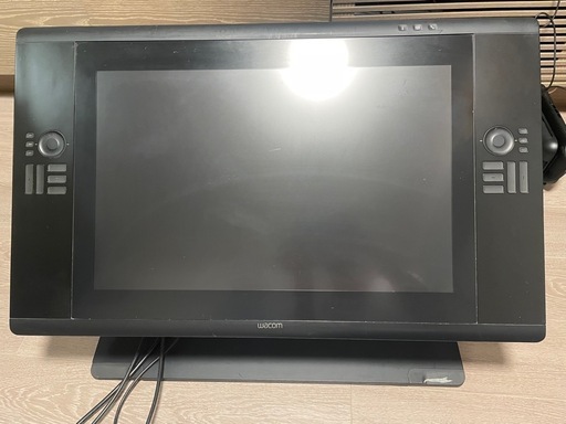 パソコン Wacom Cintiq 24HD DTK-2400
