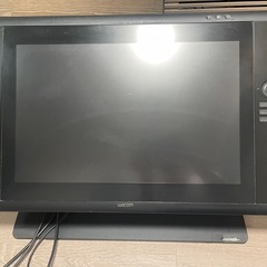 Wacom Cintiq 24HD DTK-2400  の画像