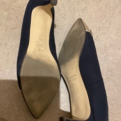 ルタロン　パンプス25cmの画像
