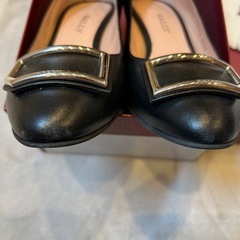 BALLY パンプスの画像